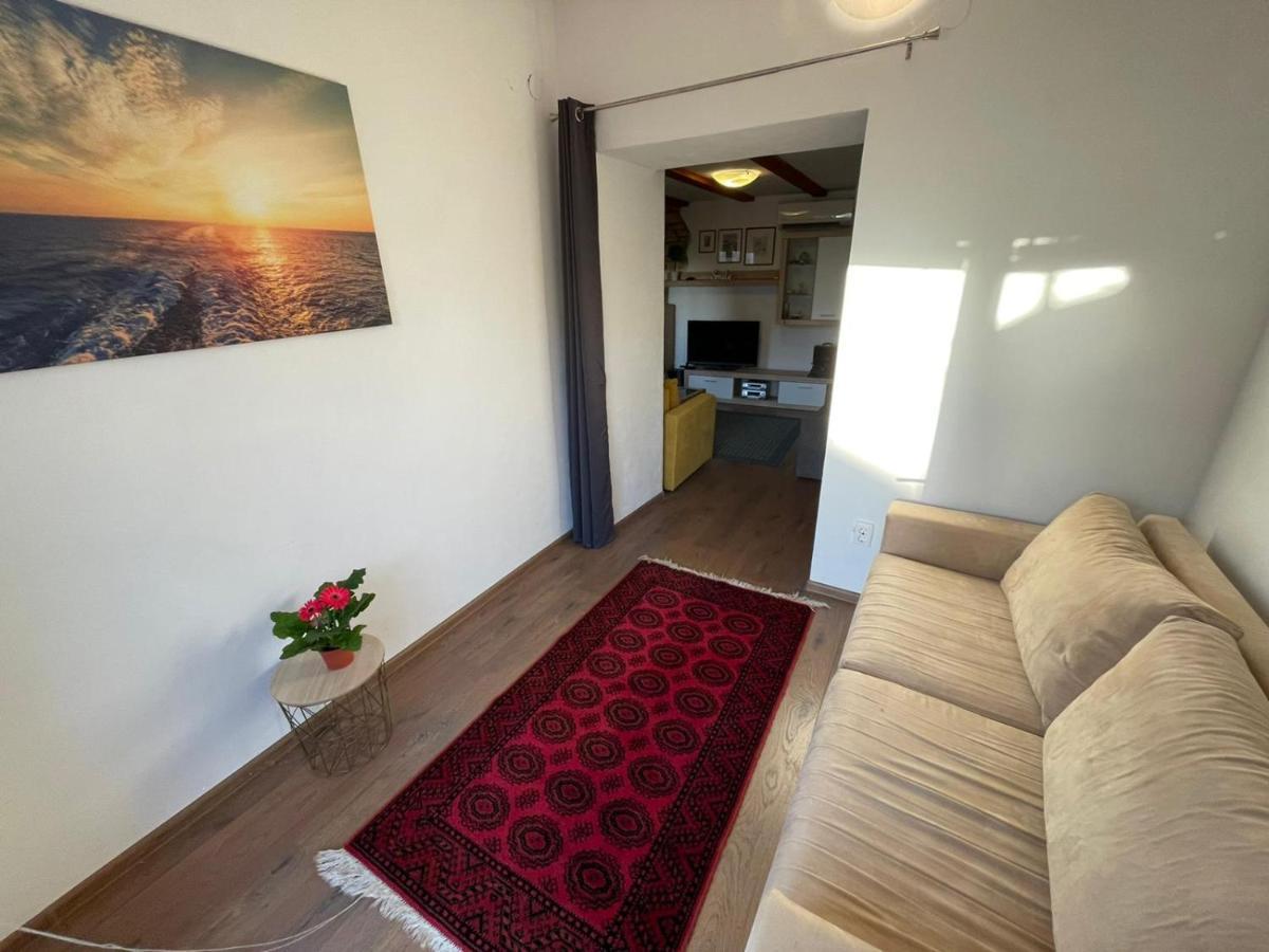 Milka Villa Galižana Buitenkant foto