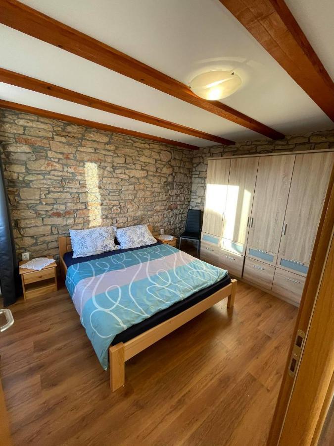 Milka Villa Galižana Buitenkant foto