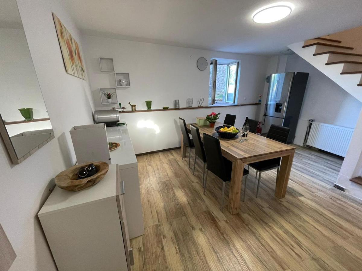 Milka Villa Galižana Buitenkant foto